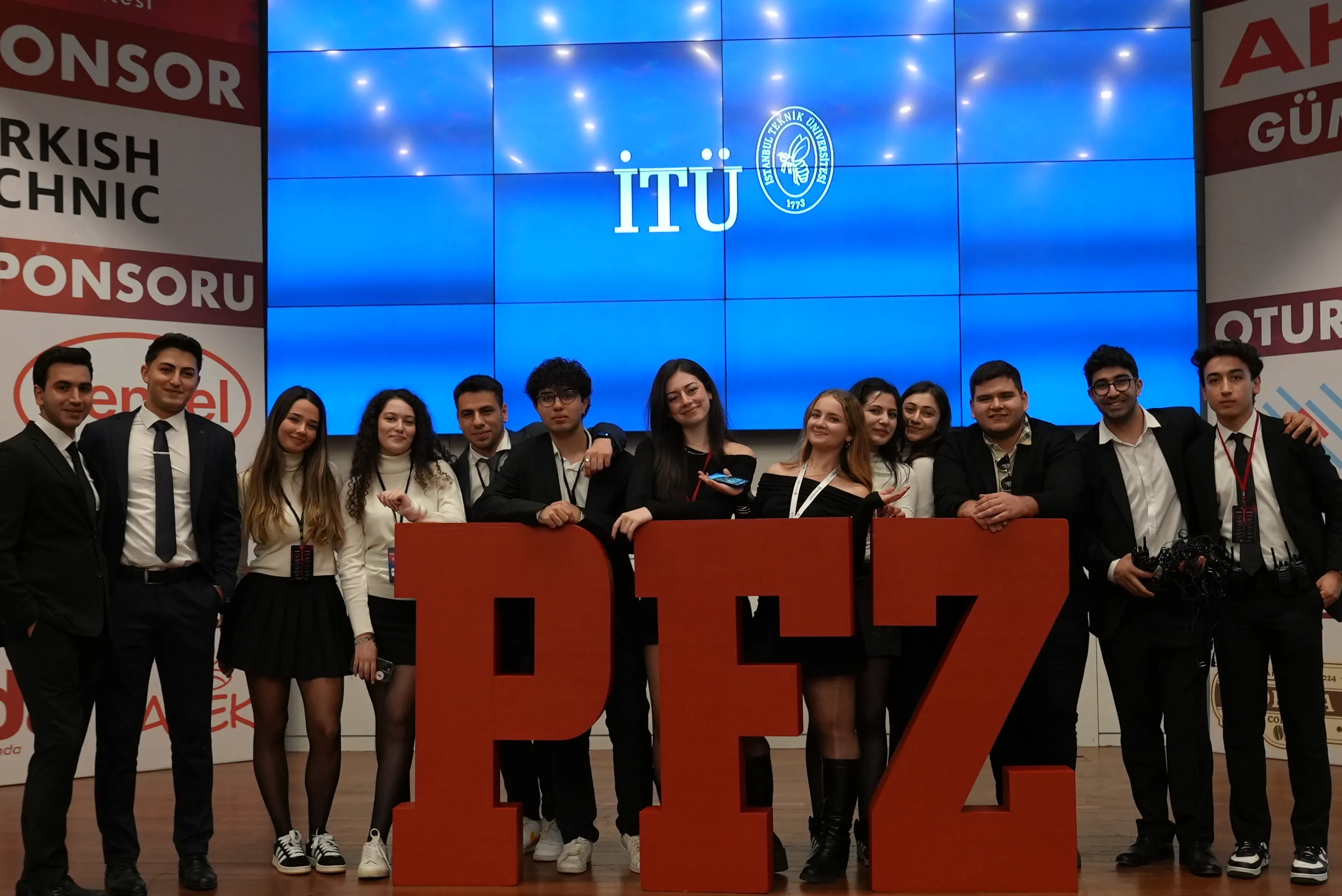 Etkinlik fotoğrafı